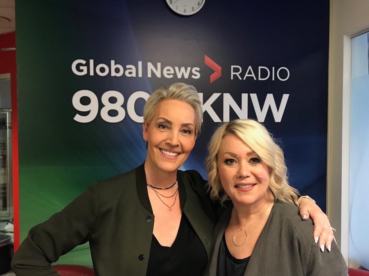 steeletalk's tweet photo. Look who’s in the house! @jannarden joins me live at 3 on @CKNW to talk about her new album and her new book “Feeding my Mother.” Streaming interview live on @CKNW @facebook page. https://t.co/qGEuKuotxw