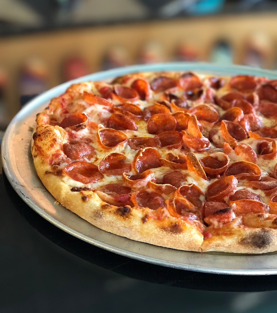 PiPizzaHtx tweet media