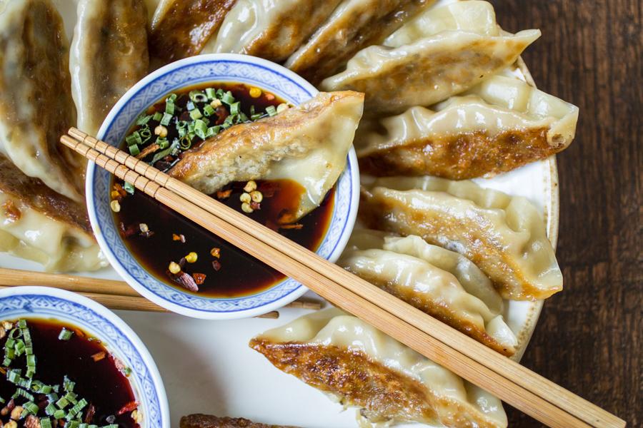 Cilantro_Citron's tweet photo. Love this #recipe for Spicy Sichuan #Vegan Potstickers from @WanderlustKitch https://t.co/sbaTCpnbl1 #govegan #plantbased #vegetarian https://t.co/j3muhdHT2P