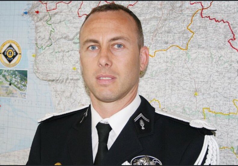 Arnaud Beltrame : un héros français.