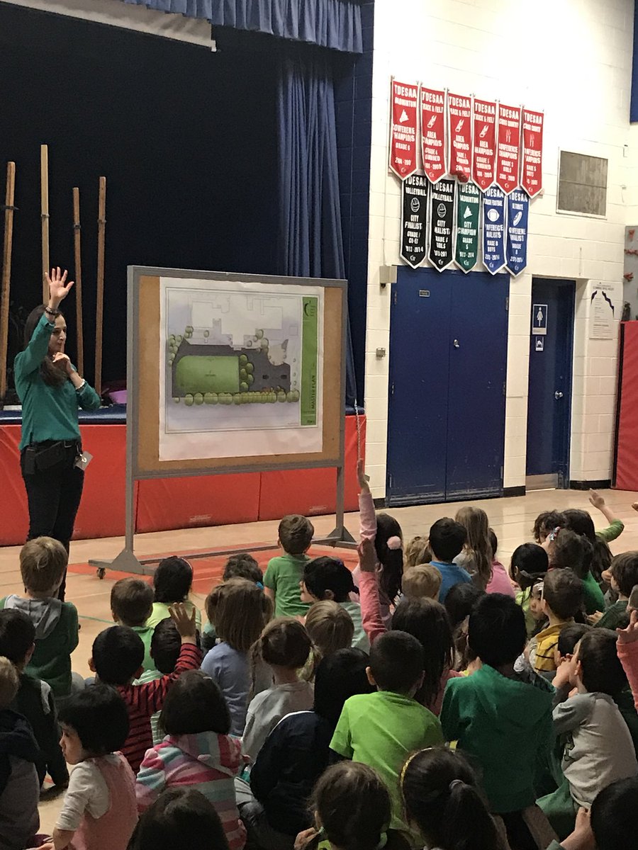tdsb_MrsB's tweet photo. Very greatful for the warm welcome to Bedford! @tdsb @LC1_TDSB @DNMantia @TDSBKat #greatdayforlearning https://t.co/nRT970dn7o