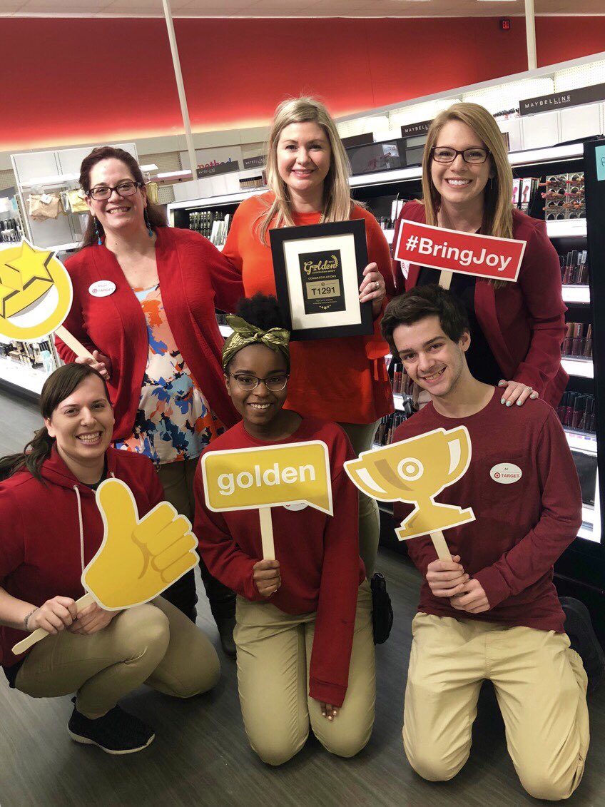 cordova_allie's tweet photo. Work hard, play harder 🤩🤩 #goldencontribution #workhardplayhard #bringjoy https://t.co/FuMXhS6AUl