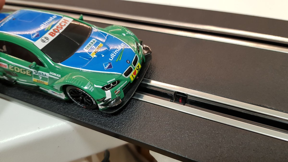 fun_tinker's tweet image. I startet this evening with a project for the Carrera track from my son. 
The plan ist to measure the topspeed , the round time and a round counter. I think about different solutions and test now the idea with 4 photoelectric sensors. 

#carrera #maker #adafruitfeather #esp8266