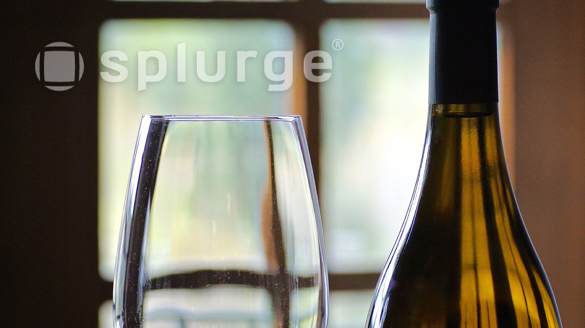 SplurgeWorks's tweet image. Let Splurge help you make sure you never run out. It's Friday, wine not? splurge.work
.
.
.
#Splurge #app #shoplocal #products #luxury #sandiegolocal #delivery #wine #friday #friyay #weekend #cheers #giftbaskets #bottomsup #popularproducts #sandiego #gifts #womenowned