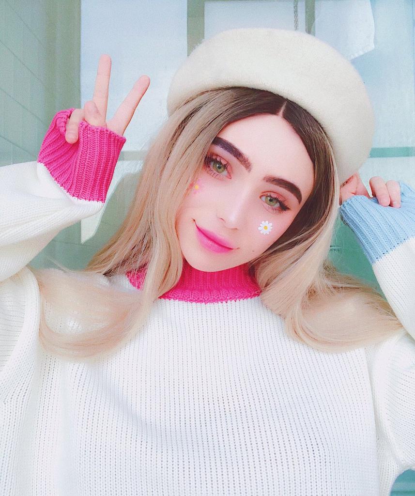 🐝☁My body feels young but my mind is very old.

just kidding, im a fuckin old woman.