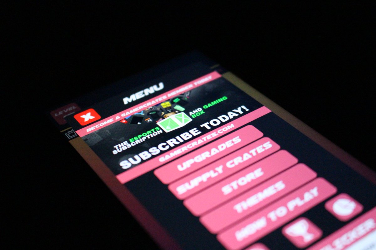 GamerCrates's tweet image. Have you downloaded @CrateClicker yet?! It's available now for FREE on the App Store &amp;amp; Google Play!

iOS - itunes.apple.com/us/app/crate-c…
Google Play - play.google.com/store/apps/det…