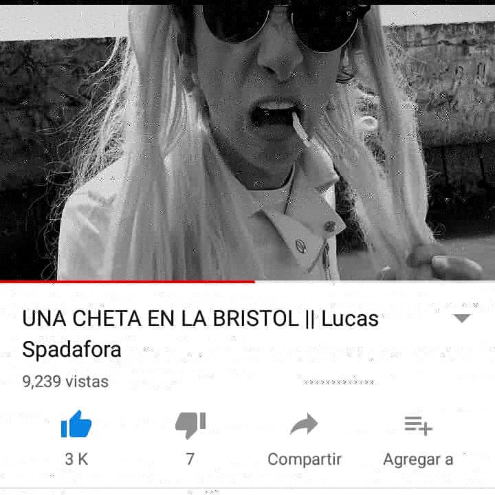 LSpadaforaa's tweet image. NONONO Q ALGUIEN ME DIGA Q NO SOY LA UNICA Q SE CAGO DE RISA TODO EL VIDEO Y EN ESPECIAL EN ESTA PARTE "HAY MI CHICLE"  JAJAJAJAJAJAJAJ TE AMO BLDOO SOS LO MAS ME ALEGRASTE EL DIA😍😍 @LucasSpadafora 😍😍😳❤