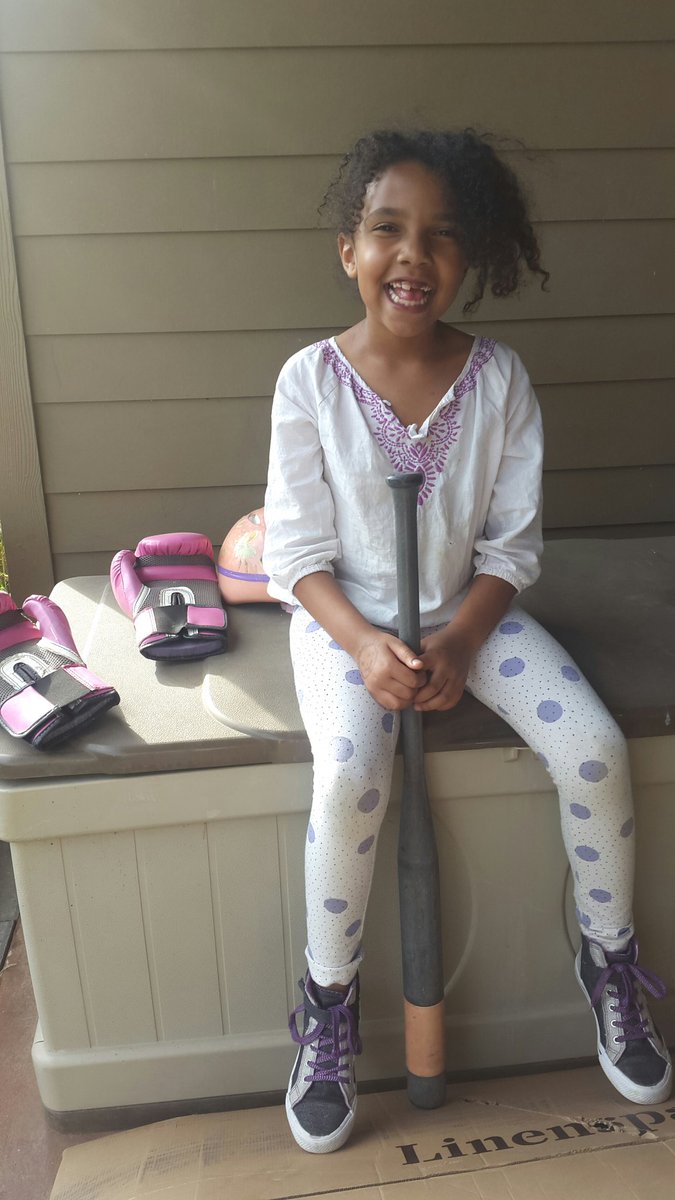 PatriciaPotyka's tweet photo. Happppppppy Frrrriiiiiiyay, friends. I have the most โAWESOMEโ 2ND grade teacher. Ms. Siegmund rocks bigtime says Mom (smile).
#AISDProud #JustaGirl
#Texas #studentstandup #StudentLivesMatter
#SchoolisCool
#Austin #USA
#Education
#FridayFeeling
#Tgif https://t.co/vQAxoHoEFu