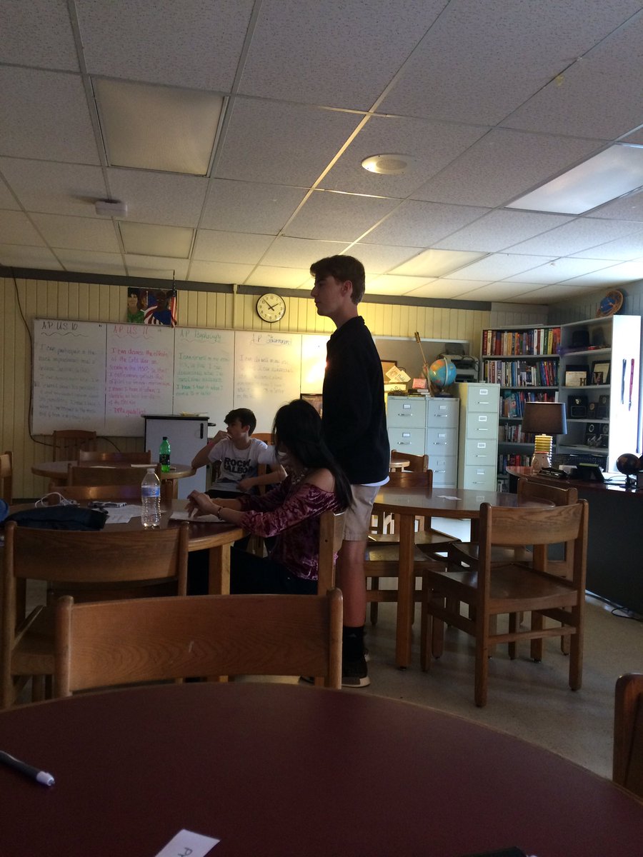 dhoward1121's tweet photo. AP US history 10 impeaches Andrew Jackson. #mocktrial #hewasnotremoved #howardhistory #jacketracket @VMHS_Jackets https://t.co/54ZO3VwLlu
