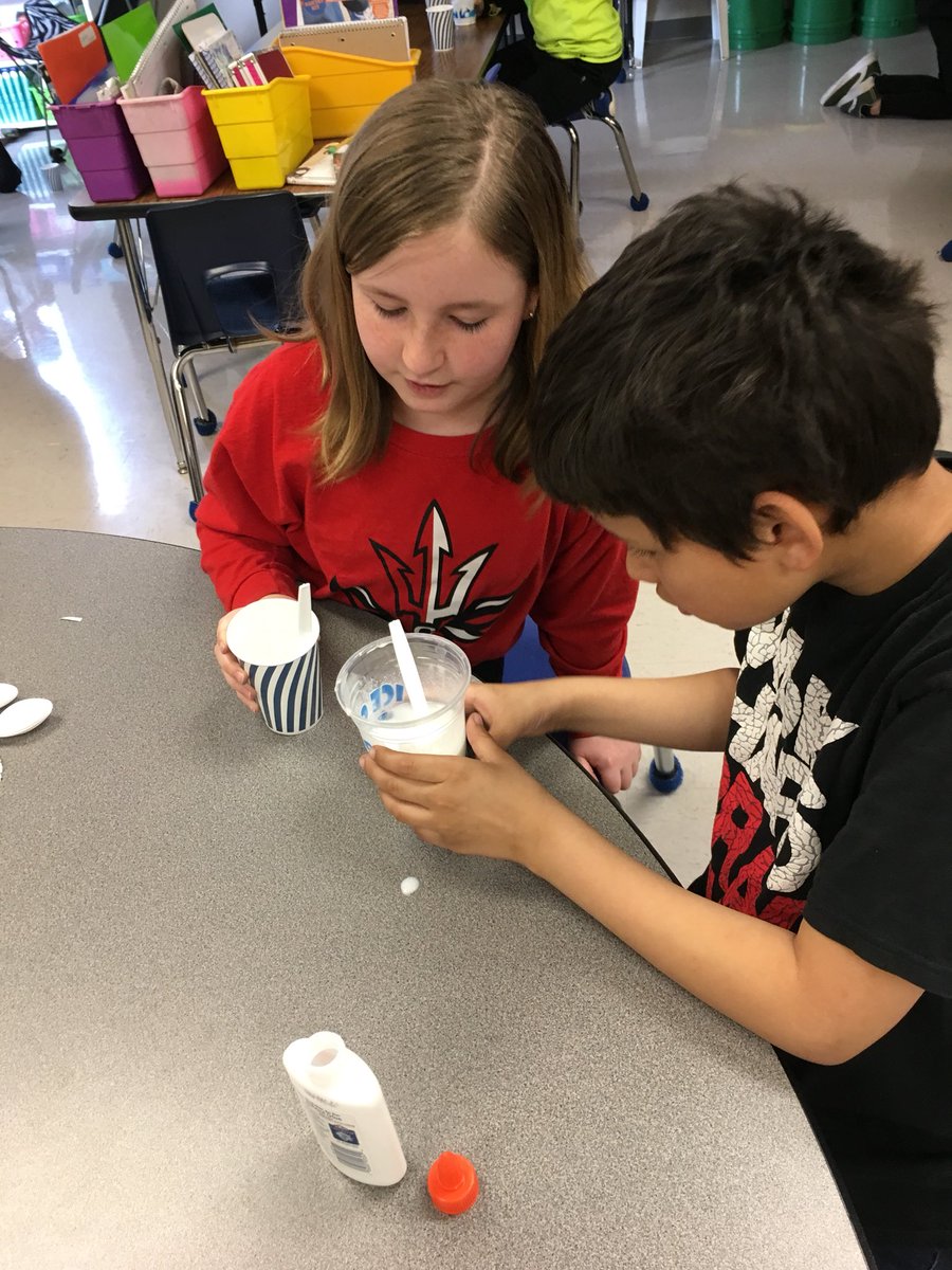 jlhilgendorf's tweet photo. After spending some time studying magnets we HAD to take our last day before spring break to make magnetic slime!!! So fun! #CCDSPride https://t.co/jDzvpjDw1R