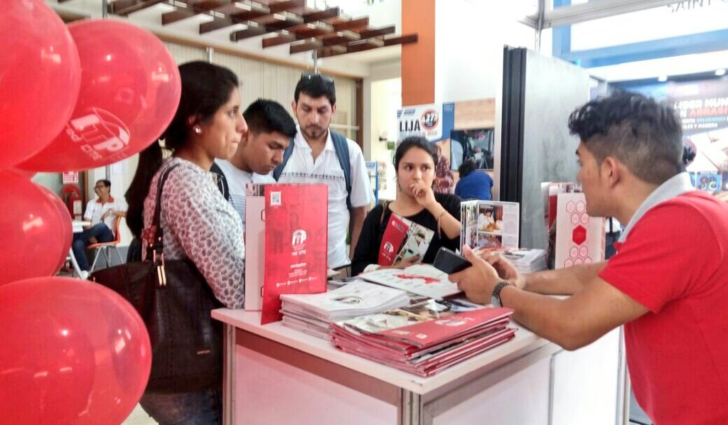 ITPproduccion's tweet photo. Imágenes del segundo día del #Tecnomueble visítanos en el @CITEmadera en el Parque Industrial de Villa el Salvador y conoce lo último en #tecnología para el sector del #muebles y #carpintería. Charlas técnicas y talleres demostrativos. #Ingresolibre https://t.co/ZNqZTfseHe https://t.co/Tur9HCm1uJ