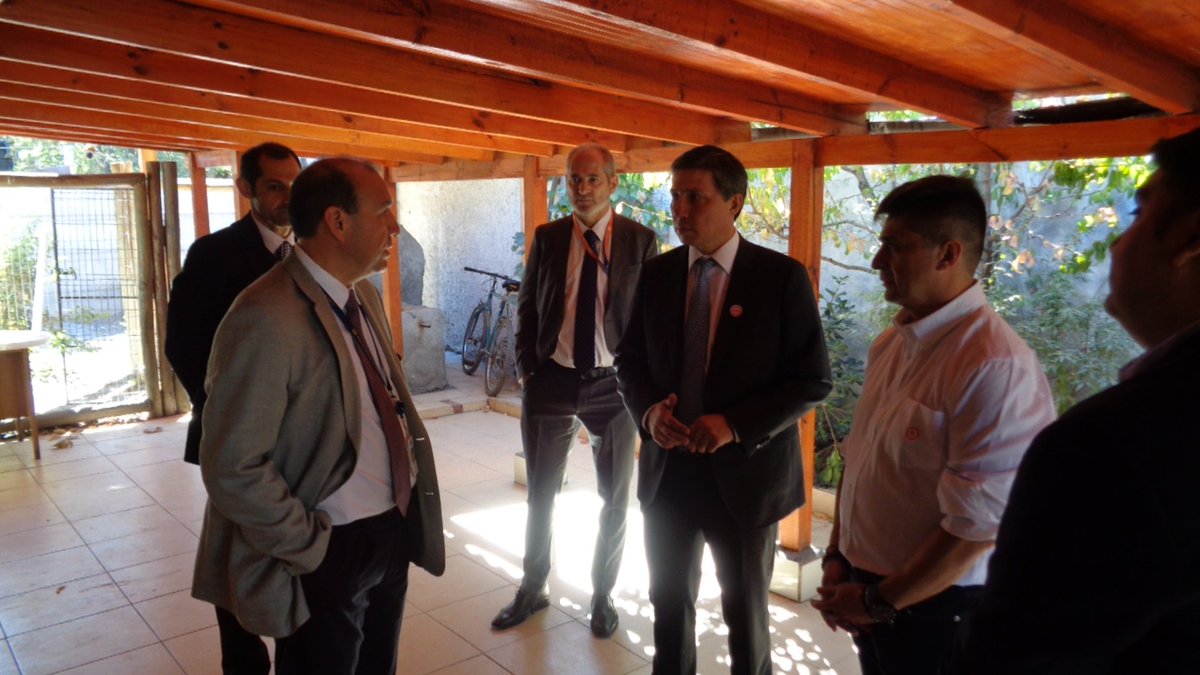 Fiscalía Metropolitana Occidente (@fisc_occidente) on Twitter photo La <a href="/Fisc_Occidente/">Fiscalía Metropolitana Occidente</a> y municipio de Buin estudian instalación de futura oficina de atención de usuarios en la comuna. Proyecto beneficiará también a vecin@s de Paine. Fiscal Regional <a href="/perez_calaf/">jlperezc</a> , director ejecutivo <a href="/rolazopa/">rolazopa</a> y alcalde Miguel Araya visitaron posible inmuebles La <a href="/Fisc_Occidente/">Fiscalía Metropolitana Occidente</a> y municipio de Buin estudian instalación de futura oficina de atención de usuarios en la comuna. Proyecto beneficiará también a vecin@s de Paine. Fiscal Regional <a href="/perez_calaf/">jlperezc</a> , director ejecutivo <a href="/rolazopa/">rolazopa</a> y alcalde Miguel Araya visitaron posible inmuebles