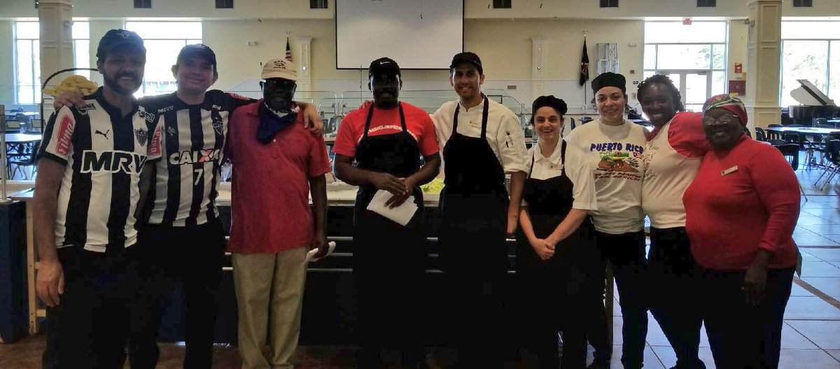 NbpsChristina's tweet image. The @FlikISDining team was excited to celebrate their heritage for #multiculturalweek @NBPSEagles #Haiti #brazil #spain #PuertoRico Thank you @EsolBogi for including us!!!