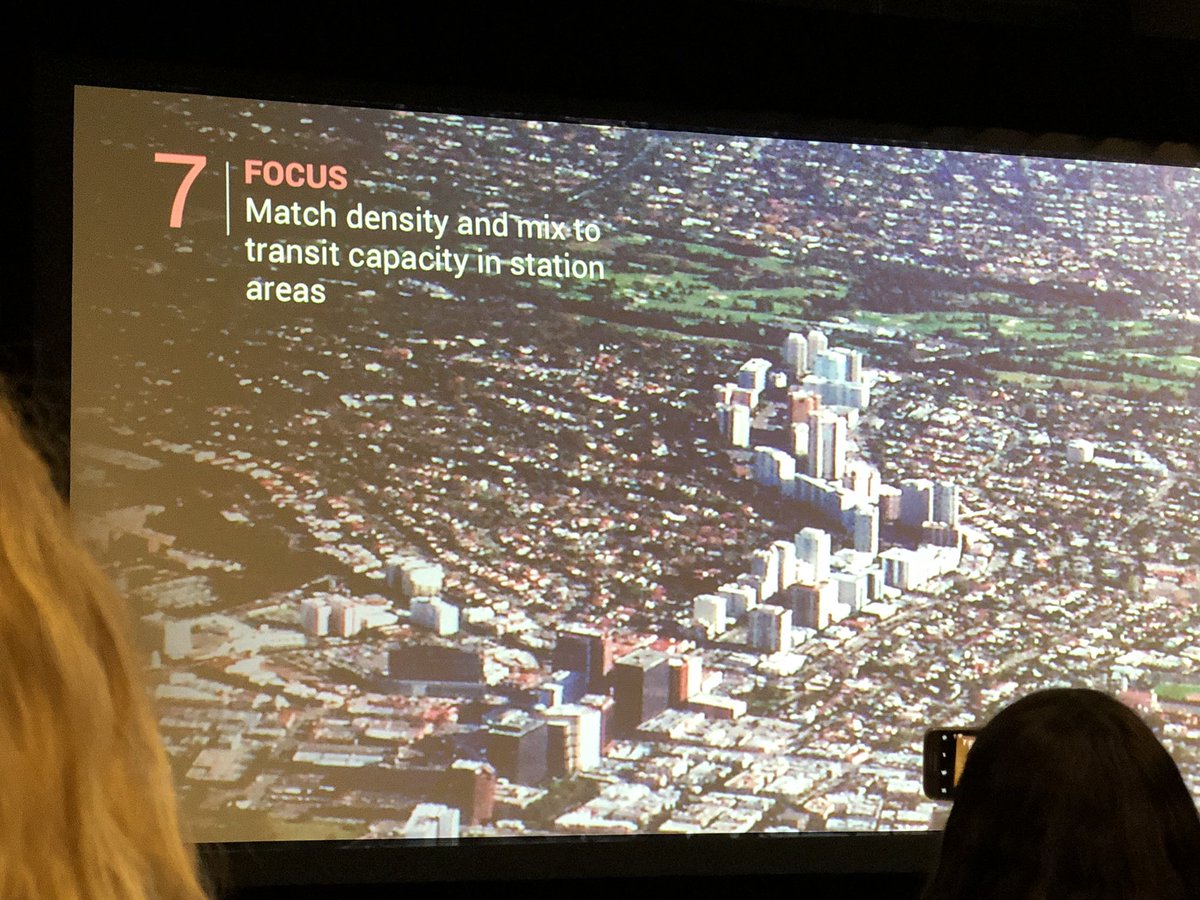 mfarhadi's tweet photo. 7 Design Principles to counteract Urban Sprawl: 1) Preserve 2) Mix 3) Walk 4) Bike 5) Connect 6) Ride 7) Focus; by Peter Calthorp @TaylorTalk @WIA_AIASCV @aiascv @AIANational @AIACC #AI18 #architecturalintelligence https://t.co/H5b9wDLzZb
