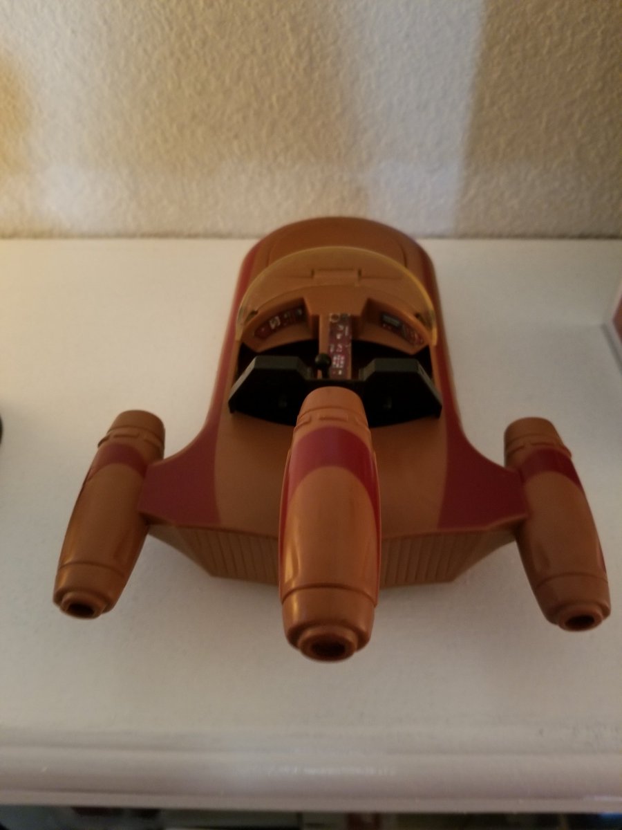 ponygal1986's tweet photo. I heard @HamillHimself is back in the States, New York.
Mark if you need a lift anywhere, I'm ready ๐๐
#SpaceUber
#NotBadForA40yearOldToy https://t.co/xu9ZfCfJYt