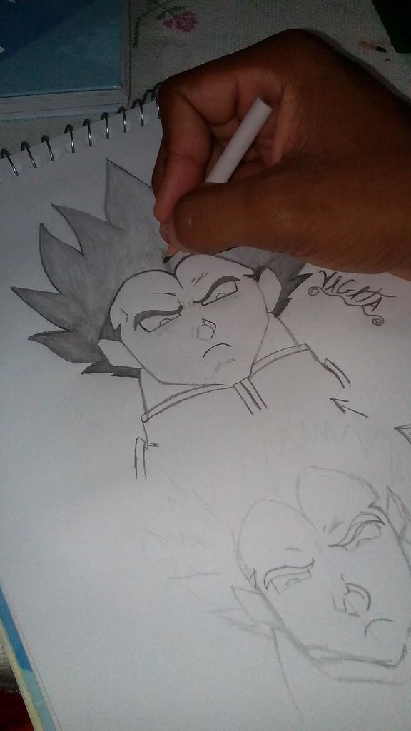 Imwesleey's tweet photo. #vegeta
Pq eu gosto de desenhar? 
Eu não sei! https://t.co/iMCjBSS3NB