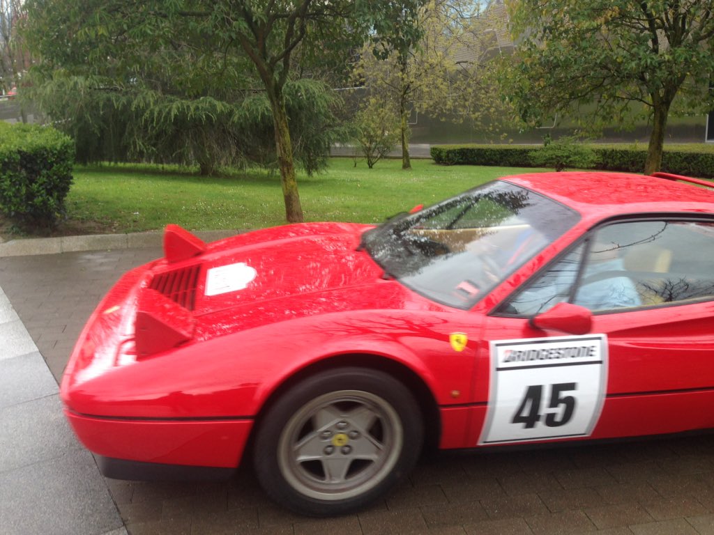 HARROW_h's tweet photo. @tonyscolts18 @merle_boley Coches clásicos #rallyestone , https://t.co/8wFK0u1vJX https://t.co/wwhizdCRbf