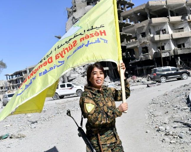 WorldCitizenLA's tweet photo. @FLOTUS @StateDept Congratulations to all 10 of the #WomenOfCourage award recipients.
I'd like to add an 11th: #RojdaFelat Syrian Kurdish top commander, Womens Protection Units, YPJ – a female brigade fighting alongside SDF, supported by
US Special Ops. Led SUCCESSFUL campaigns against ISIS... https://t.co/dU8UZqAguM