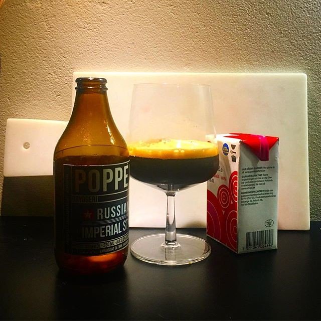 DoYouBonFun's tweet photo. Reposting @dunderochkrut:
Today we thank @poppelsbryggeri for Stout-infusing our hot chocolate sauce, giving it that perfect bitter https://t.co/yYhVaPuRik