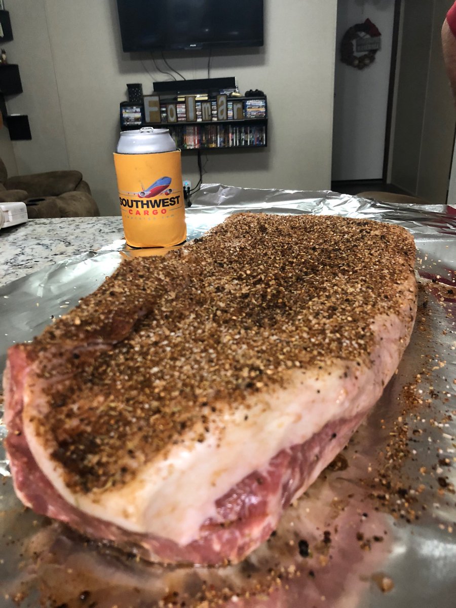 bberry48's tweet photo. @SouthwestAir getting ready for first cookout this spring. https://t.co/BP1YE9gGz2