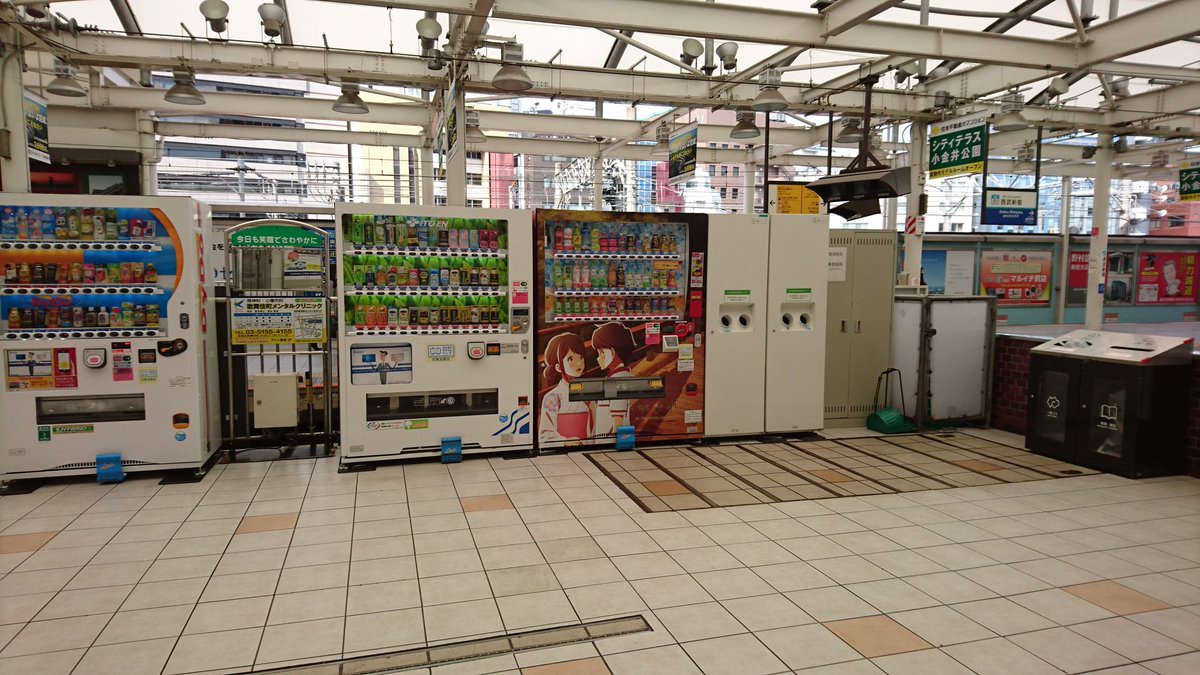 c_tricoideslove's tweet image. 西武新宿駅構内  #FreeTYM #聖地巡礼