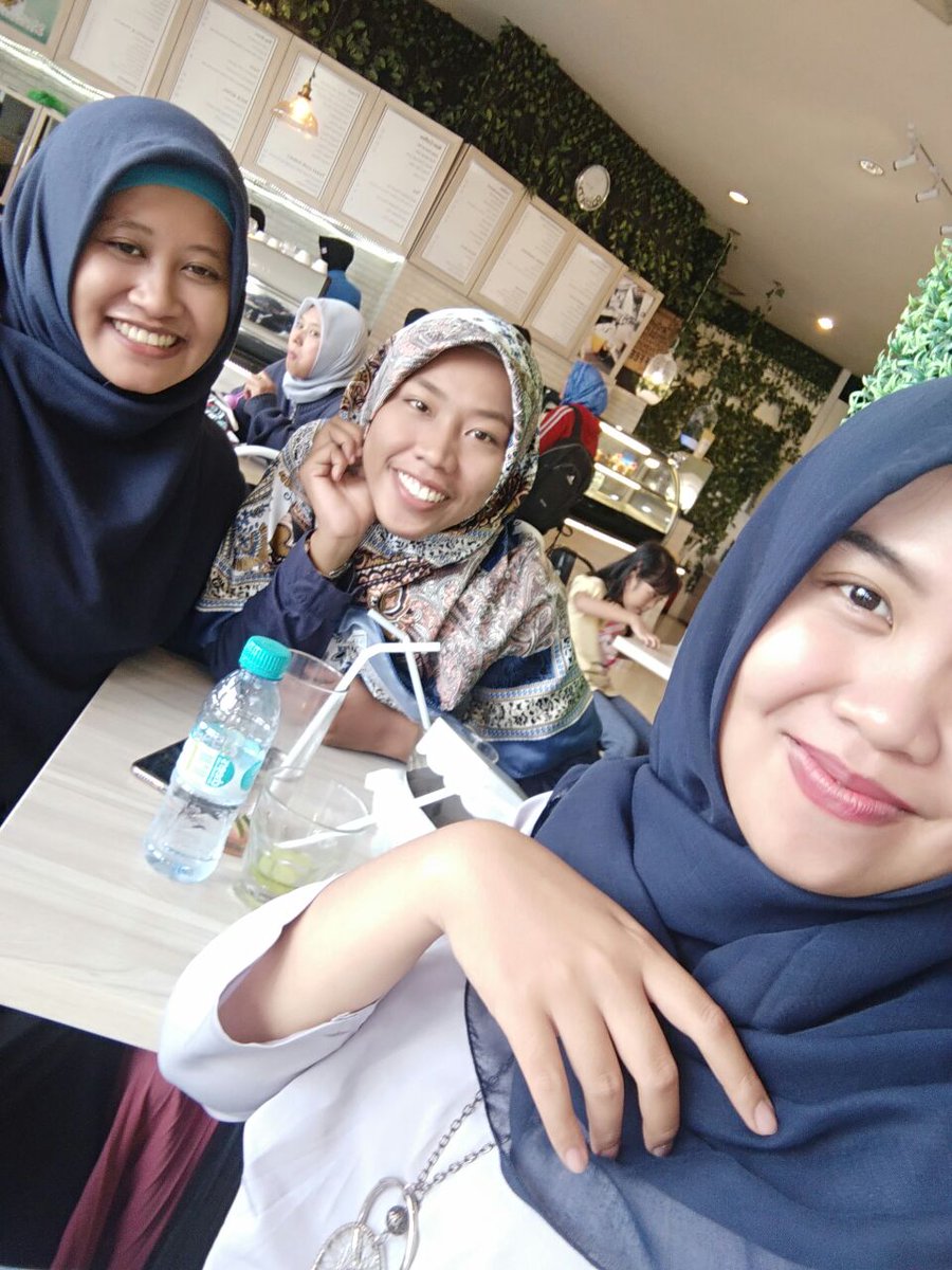 Biasanya ketemu klau pas ada Event aja,  alhamdulillah minggu ini bsa silahturahim dg mereka, #alumniIPB #PAD