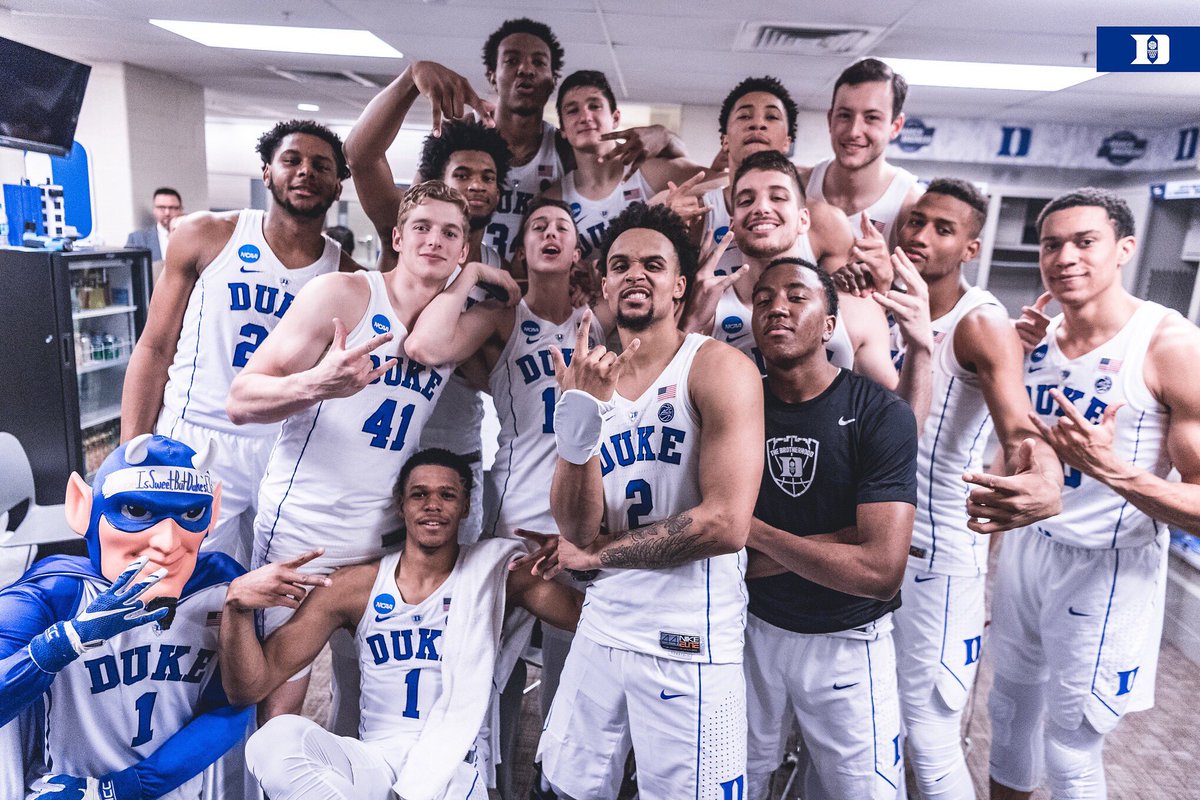 DukeMBB's tweet photo. That Elite 8 feeling 🔵😈

#SI6HTS 🕺🕺🕺🕺🕺🕺🕺🕺 https://t.co/CMmNllEMuB