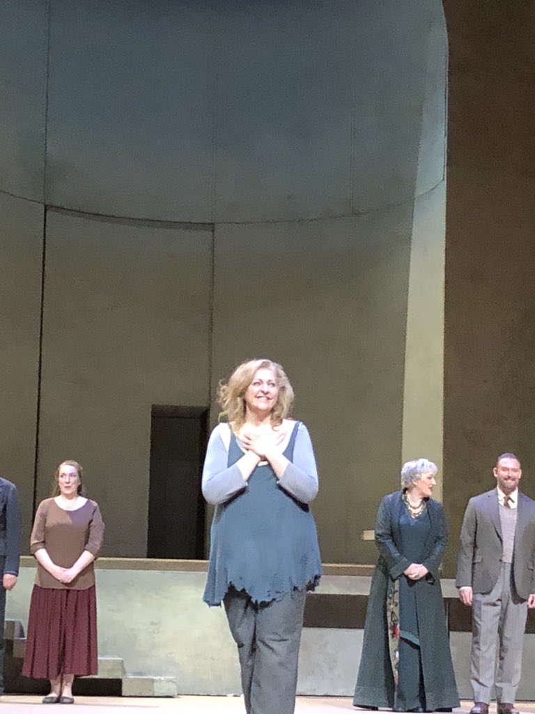 rosenkavaliersf's tweet photo. Final Peformance of #MetElektra w/@HeldenMommy @MetOpera w/@MetOperaChorus & @METOrchestra ππ»ππ»ππ»ππ»ππ»ππ»ππ»ππ» AMAZING AMAZING PEFORMANCE!!!!! https://t.co/m02scCjyeM