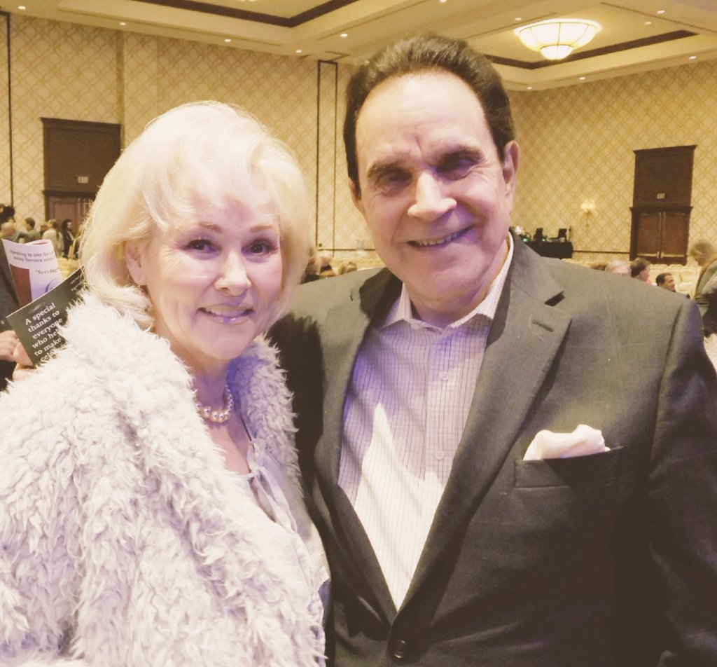 LegendarySteveRossi tweet media