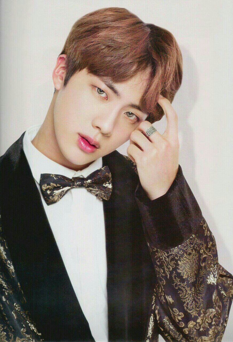 Jakelinlvarez2's tweet photo. #KCA #FavGlobalMusicBTS @BTS_twt 
Bueno como todas las
Noches aquí mi voto,
Ha x cierto digamos q hoy es el último día d votación así q x favor hagamos muchos Rt para seguir sumando mas votos

Si estas viendo este tweet x favor n me ignores y ayudame dando RT x BTS 
Gracias ARMYs https://t.co/BKfukOYgWr