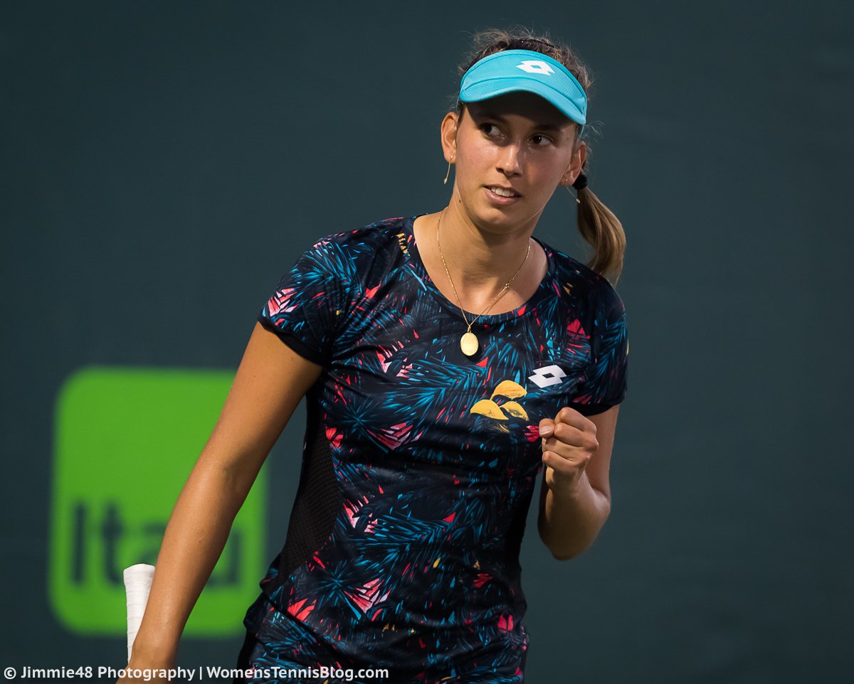 ELISE MERTENS - Página 2 DZBBKlrX0AAeU78