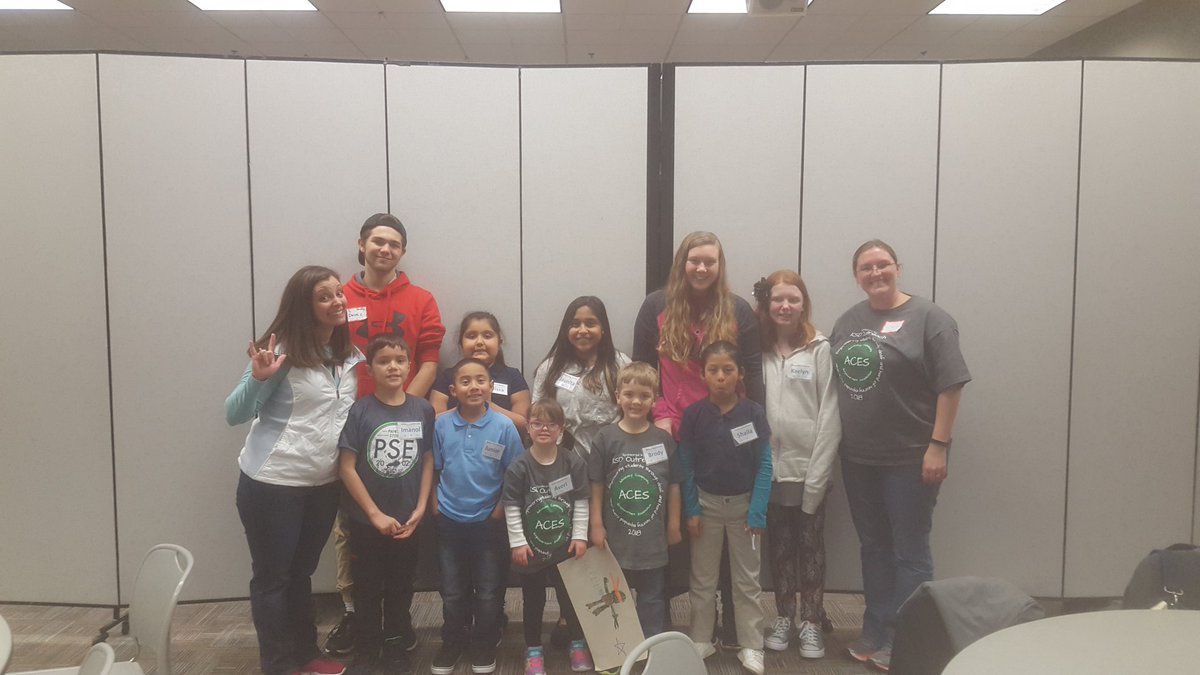 ElyseAllemang's tweet photo. Shelby Co takes on ACES 2018 #fieldtripwin #seeyousoon @PSESCPS @Clearcreeknews @ShelbyWMS @RocketPrincipal @marylbracken https://t.co/vFs0giWnjU