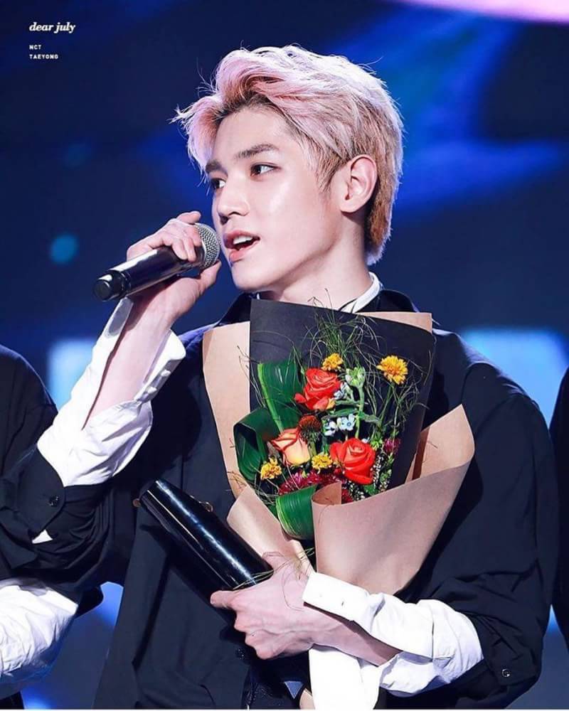 Kamu
Kamu itu baik
Kamu itu lucu
Kamu nyenengin,tau
Kamu juga pinter
Sungguh,kmu itu cantik
Begitulah kt aku ttg kmu

So be mine?
Ga terima penolakan <a href="/Squiroxx/">Aesthet</a>