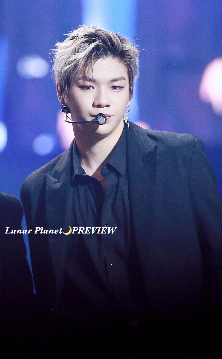 LunarPlanet1210's tweet photo. 🍑180323 뮤직뱅크 in 칠레
기승전 쏘리쏘리ㅠㅠㅠㅠㅠㅠㅠㅠㅠㅠㅠㅠㅠㅠㅠㅠㅠㅠㅠㅠㅠㅠㅠㅠ
#워너원 #wannaone #강다니엘 #KangDaniel https://t.co/ZmSw81CZr2