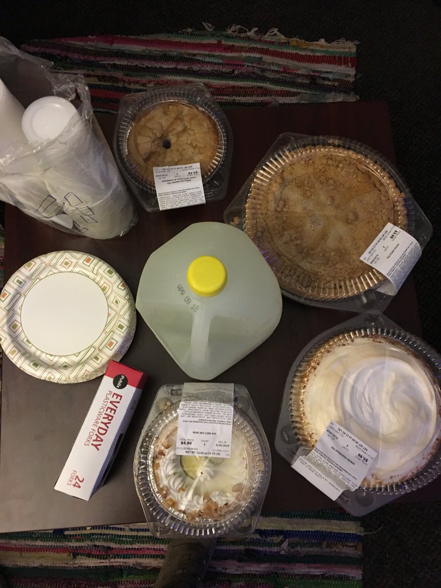 thisisrachael's tweet photo. From my wonderful #beyhive themed goodbye party! So grateful for my department!! They know me so well. #pieNOTcake #BeyStan
Will miss you guys 🐝🐝🐝 https://t.co/wCtm0mYUo7