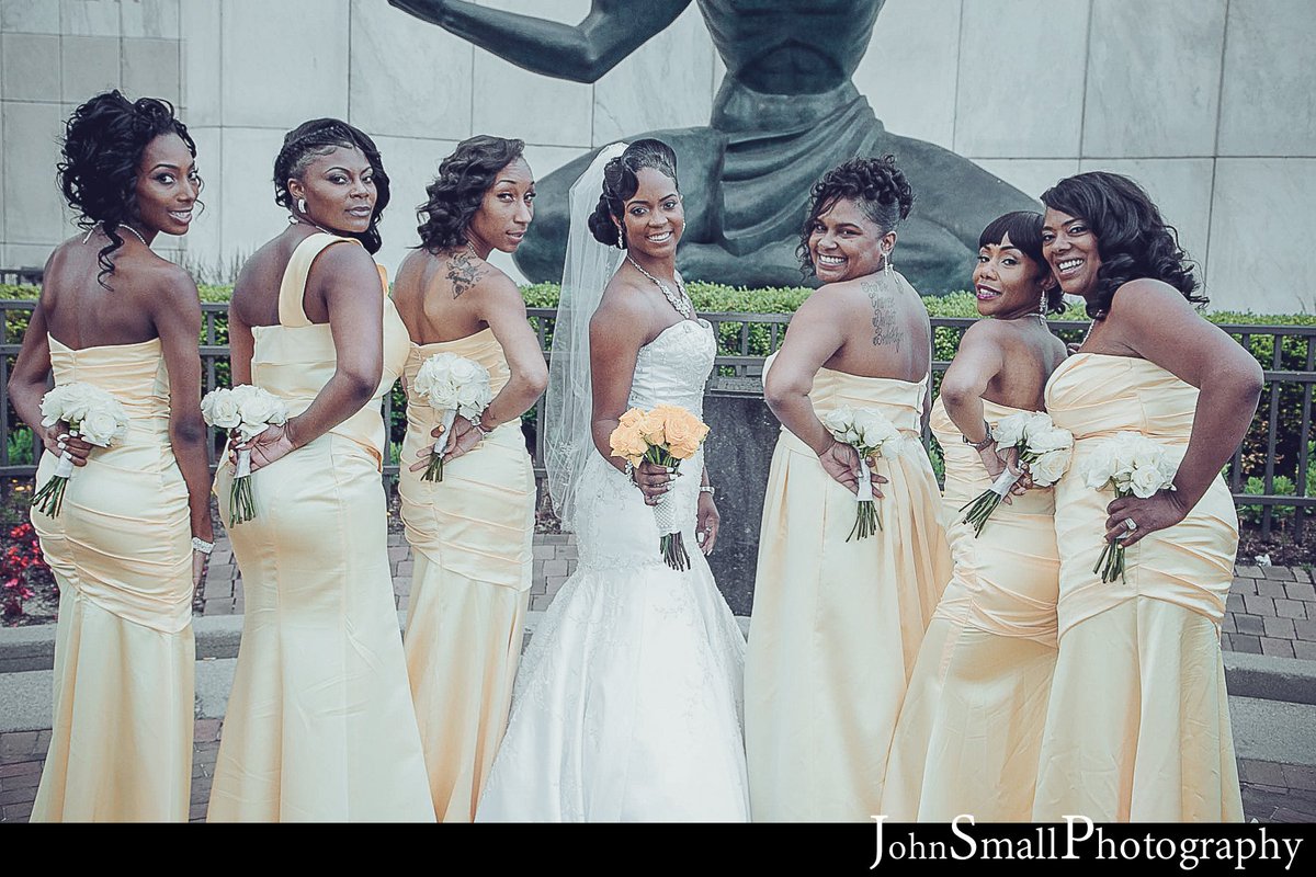 JohnSma68's tweet photo. #detroitweddingphotography https://t.co/dVm0S78kfF