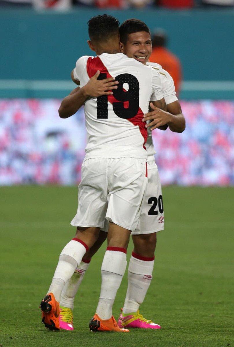 #PERvsCRO

¡Final del juego!

🇵🇪 2-0 🇭🇷
⚽️ <a href="/18andrecarrillo/">Andre Carrillo D.</a> y <a href="/edisonflores135/">Edison Flores</a>.

¡Vamos Blanquirroja! #PreparadosParaTodo