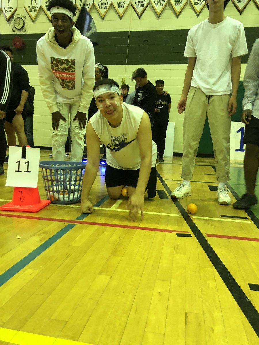 MichelleSSacco's tweet photo. #TecVoc Gym Blast-Just oranging around. This was so hard! https://t.co/XHTnEHt8Mz