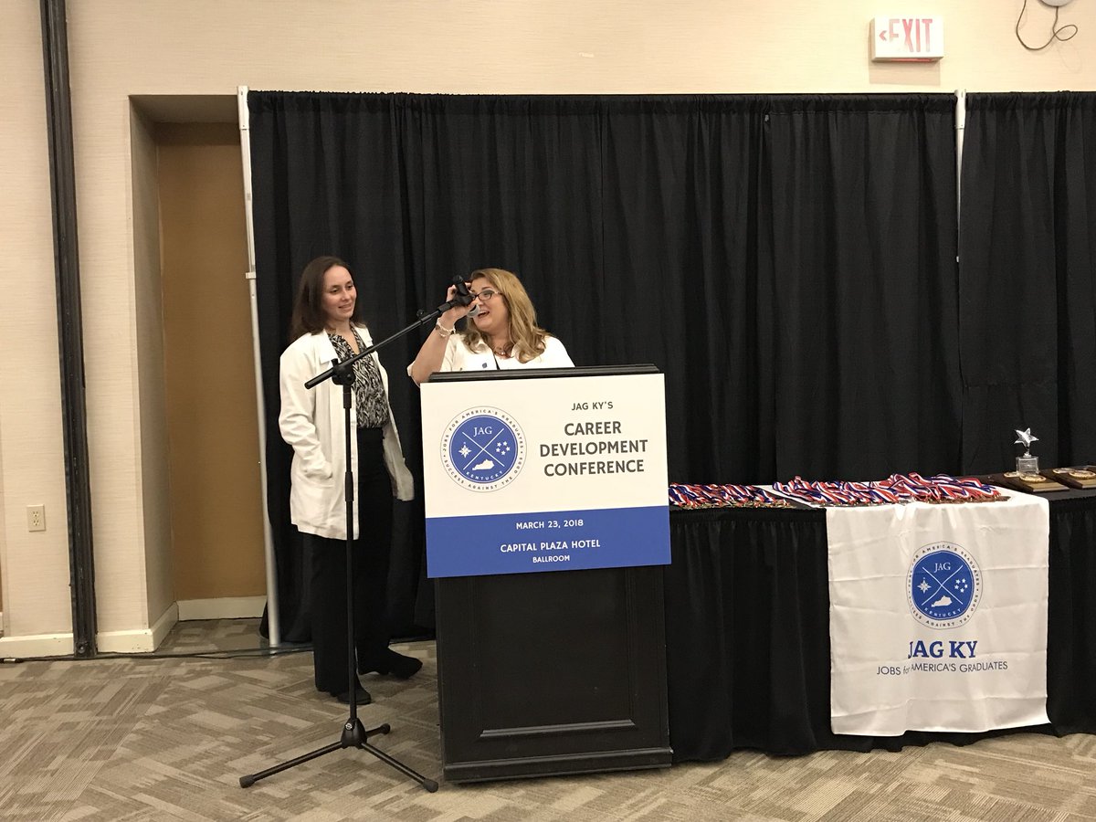 JAGkentucky's tweet photo. Alumnus award recipient, Samantha Spence Little from Sheldon Clark. #JAGKYCDC2018 @MarcieWHanson https://t.co/Aki70rI0dI