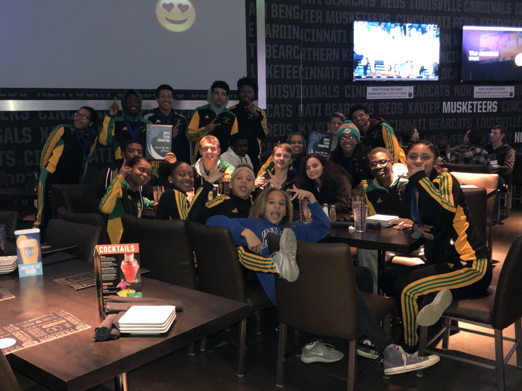 BSHSTnF's tweet photo. Girls team.....🥇 Boys Team......🥇 time to celebrate!!! https://t.co/mOPRxElPsa