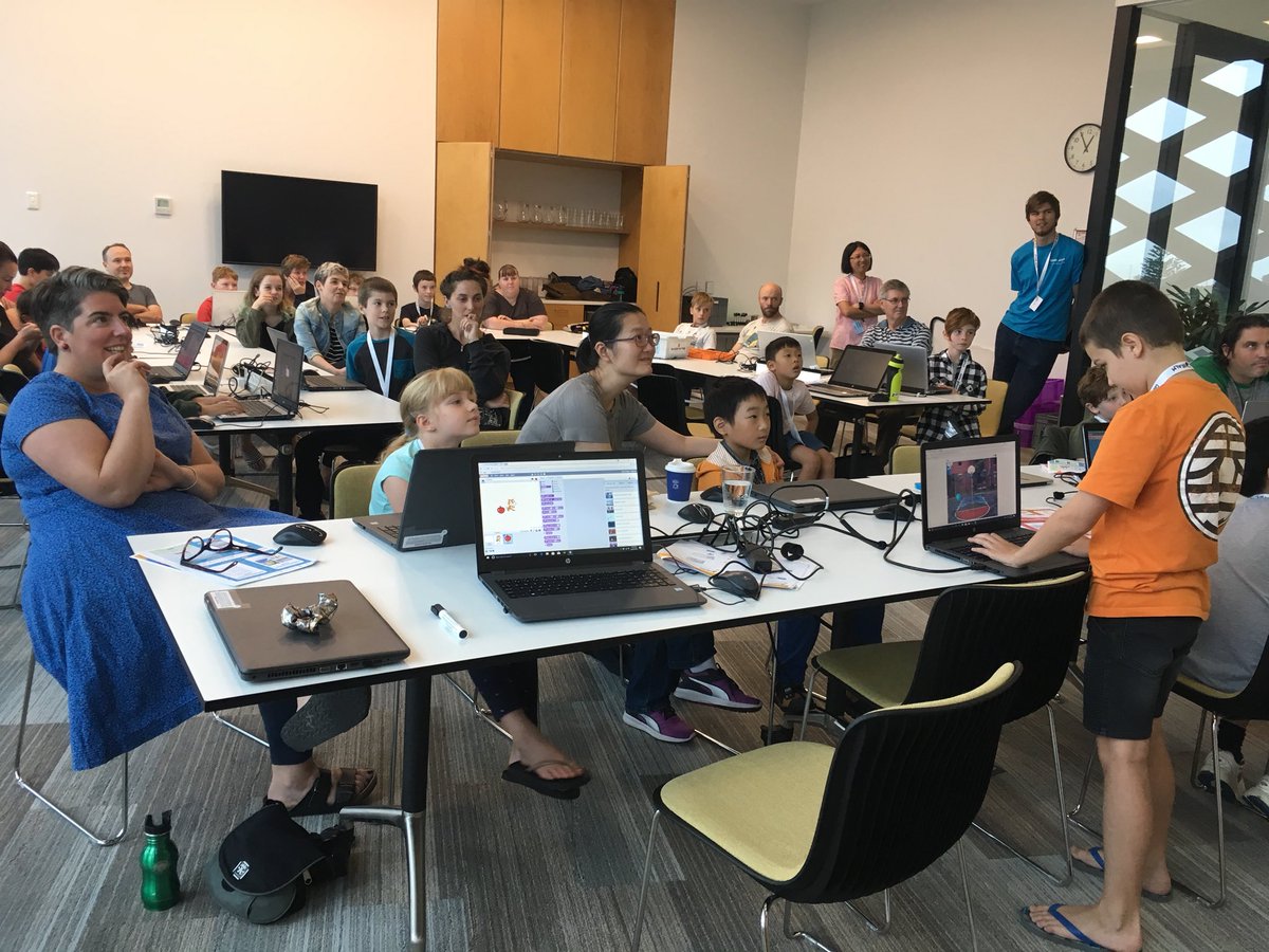 coderdojorealm's tweet image. Thanks to all the volunteers for making #CoderDojo possible #coderdojorealm