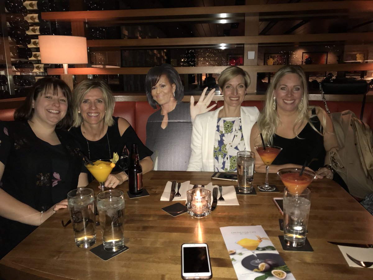 KendraCruson's tweet photo. Last night post MO, relaxing and basking in the glow!  @StoonChamber @darlalindbjerg https://t.co/DZ54wvltTx