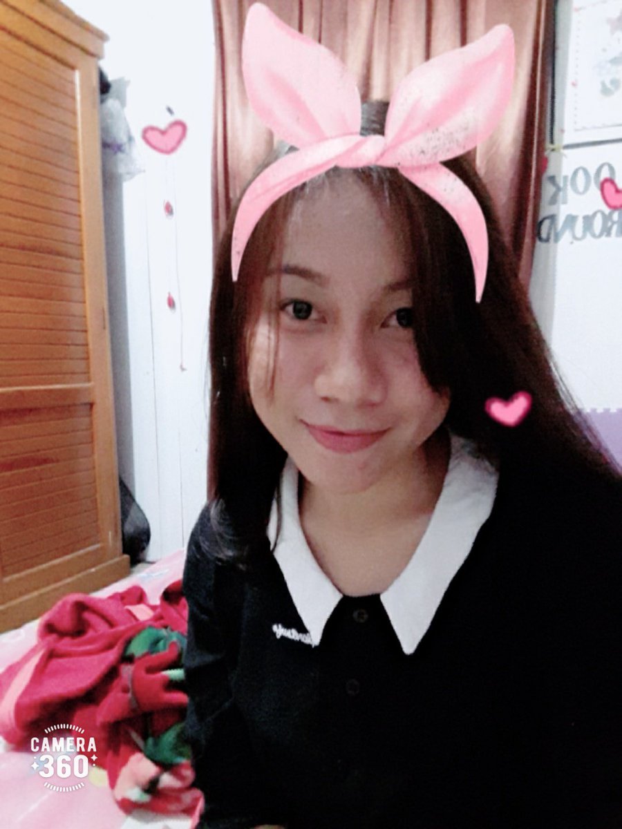 agheeyy's tweet photo. Latespost #Saturdayfeeling https://t.co/O9tJR02ncn
