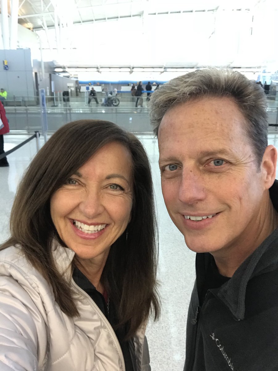 Julie3union's tweet photo. Here we go! #FamilyLifeWTR Lincoln #marriagematters What conferences have you attended? https://t.co/em5ZD3Zhgm
