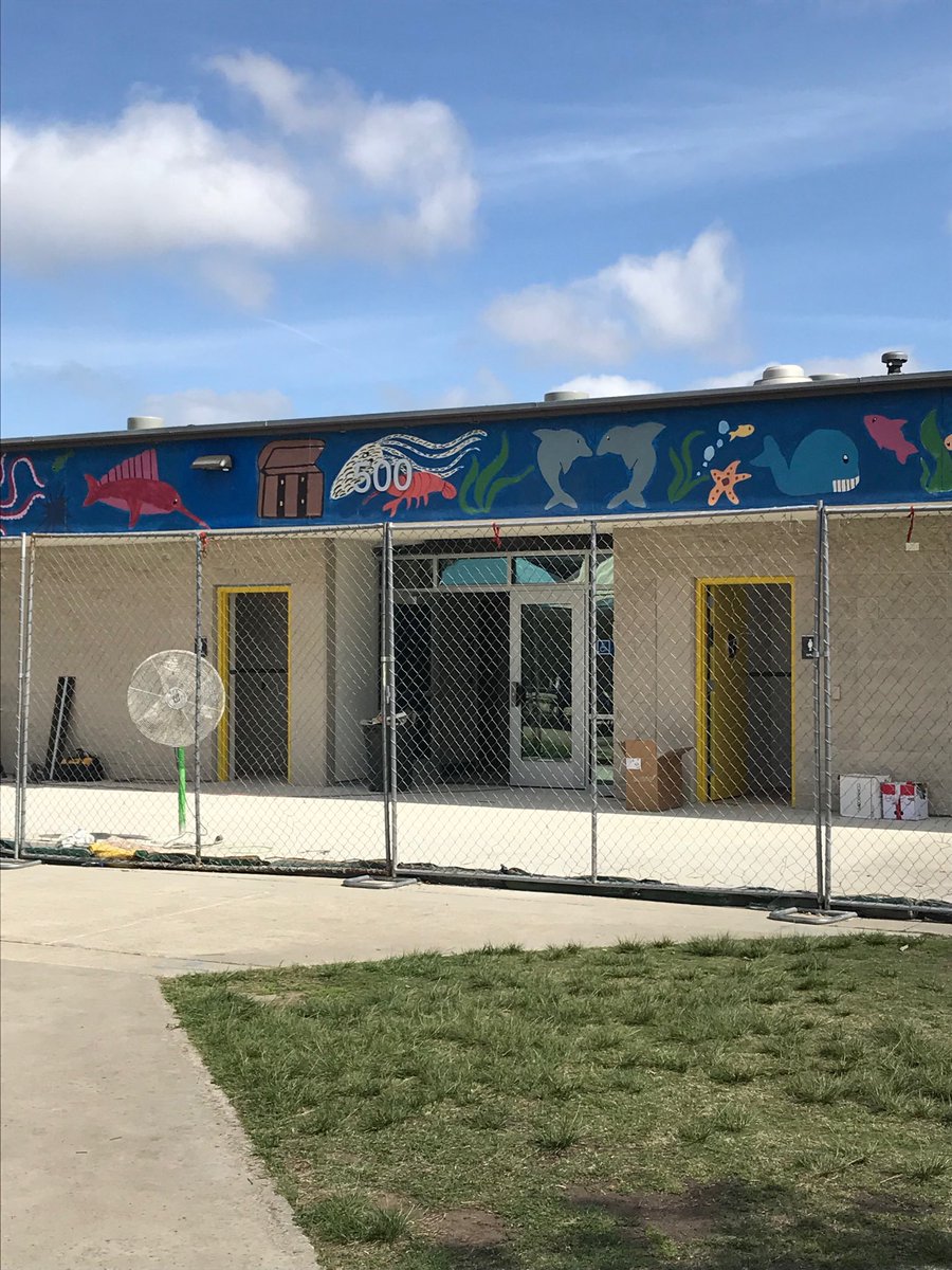MillerElemSD's tweet photo. Just a few more days until we move into our new building! Thank you @BalfourBeattyUS for taking such good care of us! https://t.co/Vn5rwt79ZL