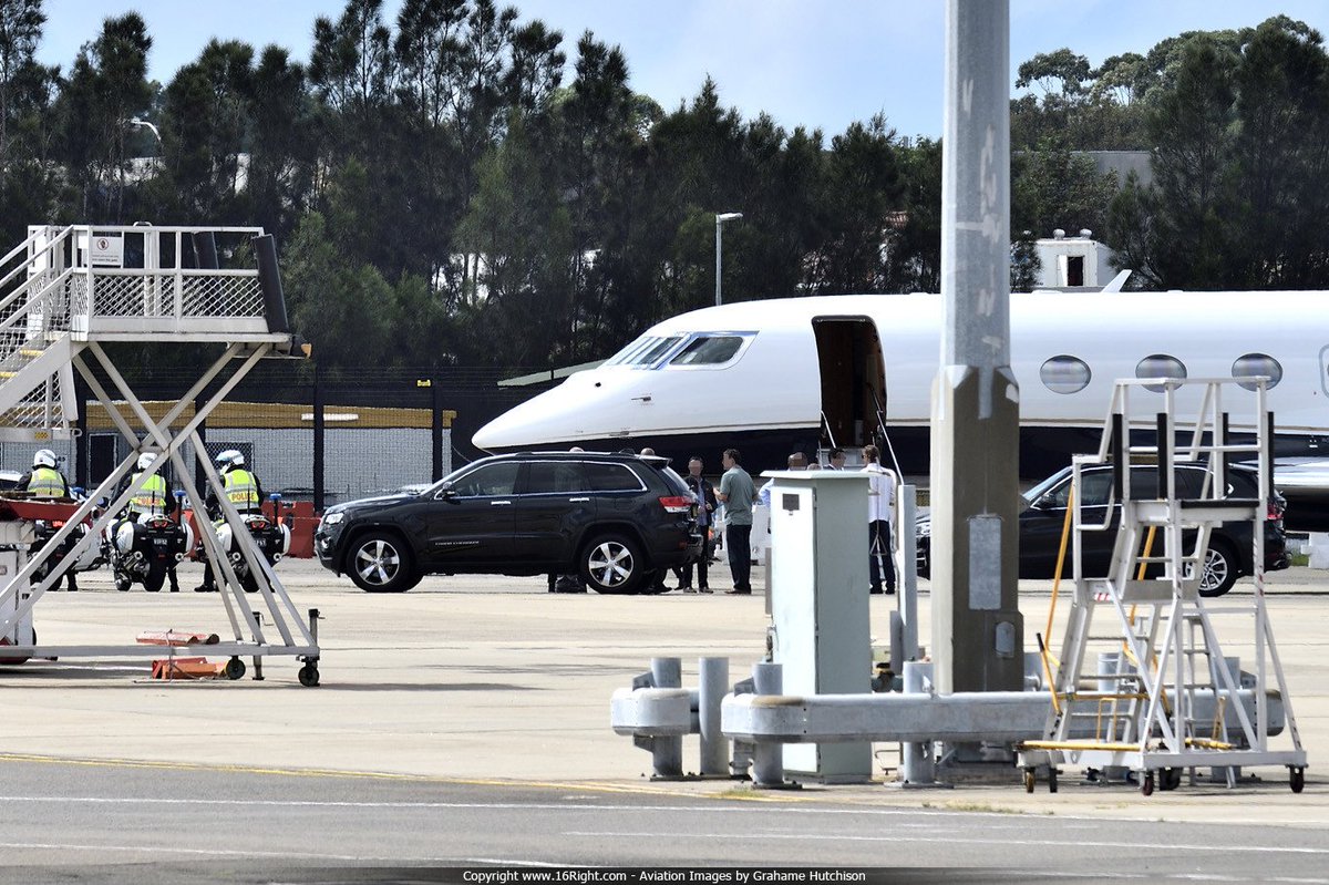 16right_media's tweet photo. After a private Speaking Engagement last night, a chat to our PM @TurnbullMalcolm, a Sleep at his hotel, and only 23 hrs in Sydney, @BarackObama departed @SydneyAirport for Tokyo today on-board @GulfstreamAero #G650 N650EH #FlashVisit #RevolvingDoor βοΈππ· https://t.co/QXdnOiZ3Ch