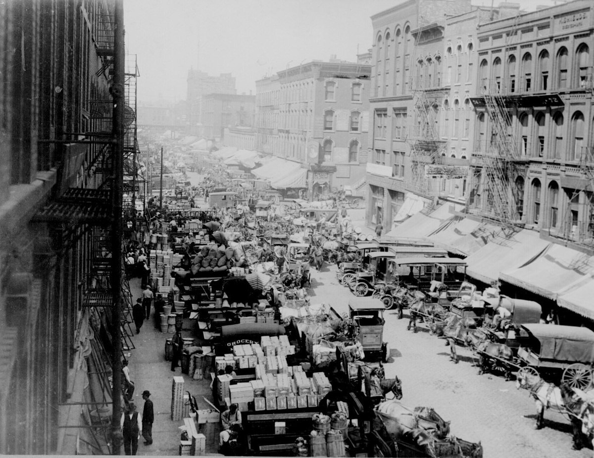 3) The Name Sidley — From William Pratt Sidley, Who Started Working For The Firm As A Young Lawyer In 1892 — Entered The Firm's Title In 1900, When It Became Holt, Wheeler & Sidley.Looking West On South Water Street, 1915.Police Directing Downtown Traffic, 1917.