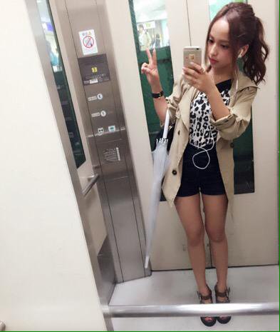 modelosharecode's tweet image. 【平尾優美花】
コート→minplume
トップス→SLY
パンツ→EMODA
バック→titty&amp;amp;amp;Co.
サンダル→snidel

真似したいと思ったらRT♡