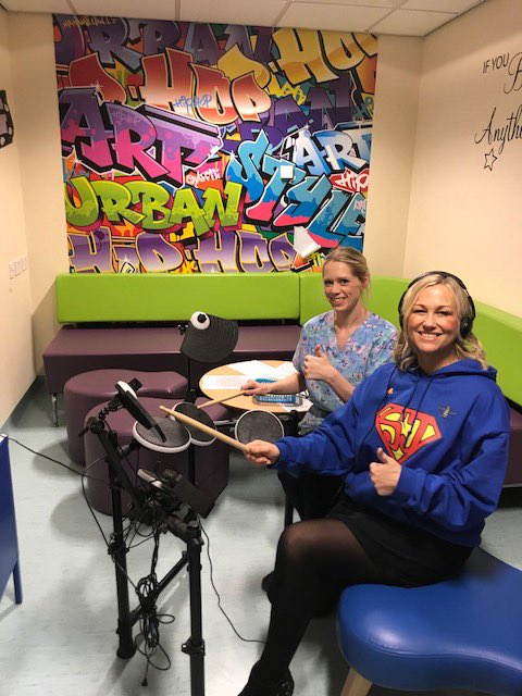 A lovely visit to NMGH Children's Ward today with Suzanne from @SQPEGASSOCIATES donating an electric drum kit (&amp; headphones!) for the Teenage room, which will be amazing for the older children to bash out tunes &amp; frustration on during long stays ❤️💛💙 #TeamSuperJosh