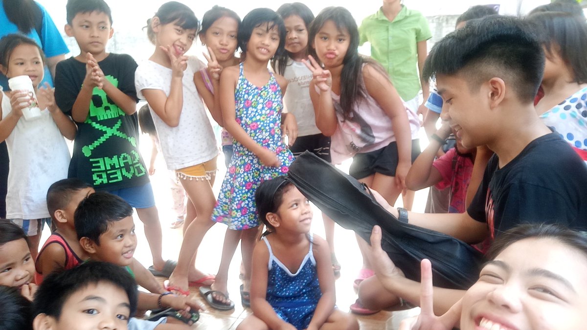 arynadado's tweet photo. Seeing these kids happy makes us even happier, till next time ♥️

#Park7

03.24.18 xx https://t.co/OwnXVTC4j7